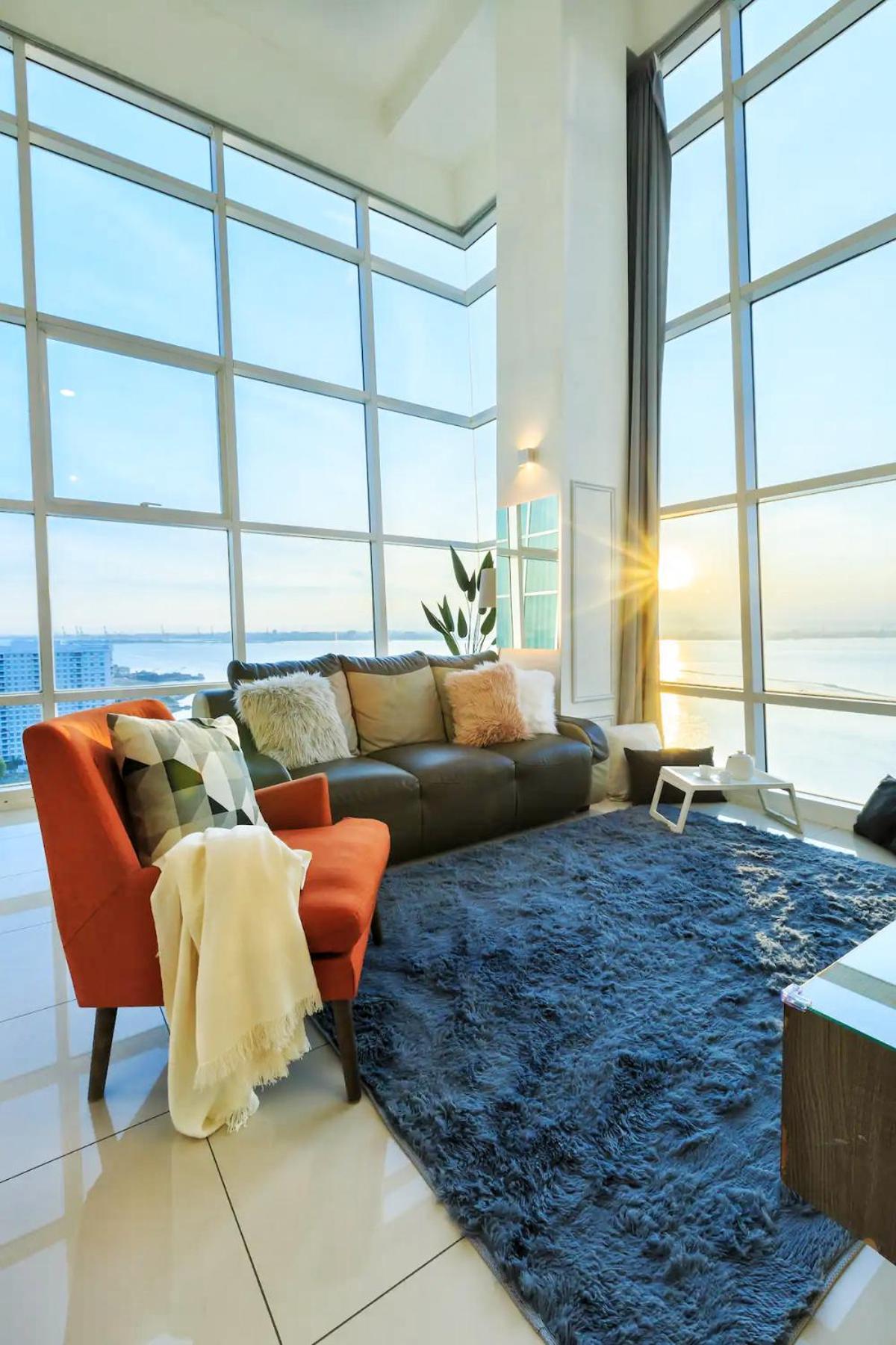 Maritime Seaview Suites Penang George Town Exterior photo