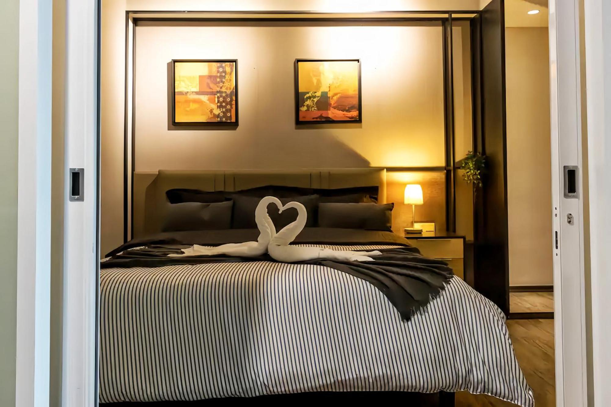 Maritime Seaview Suites Penang George Town Exterior photo
