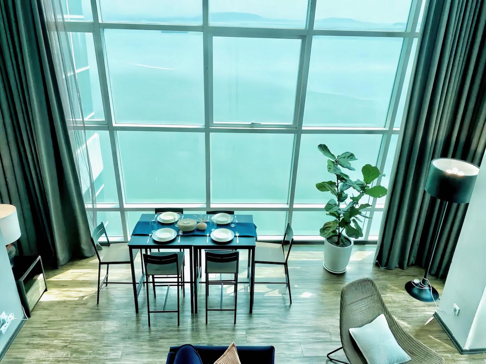 Maritime Seaview Suites Penang George Town Exterior photo