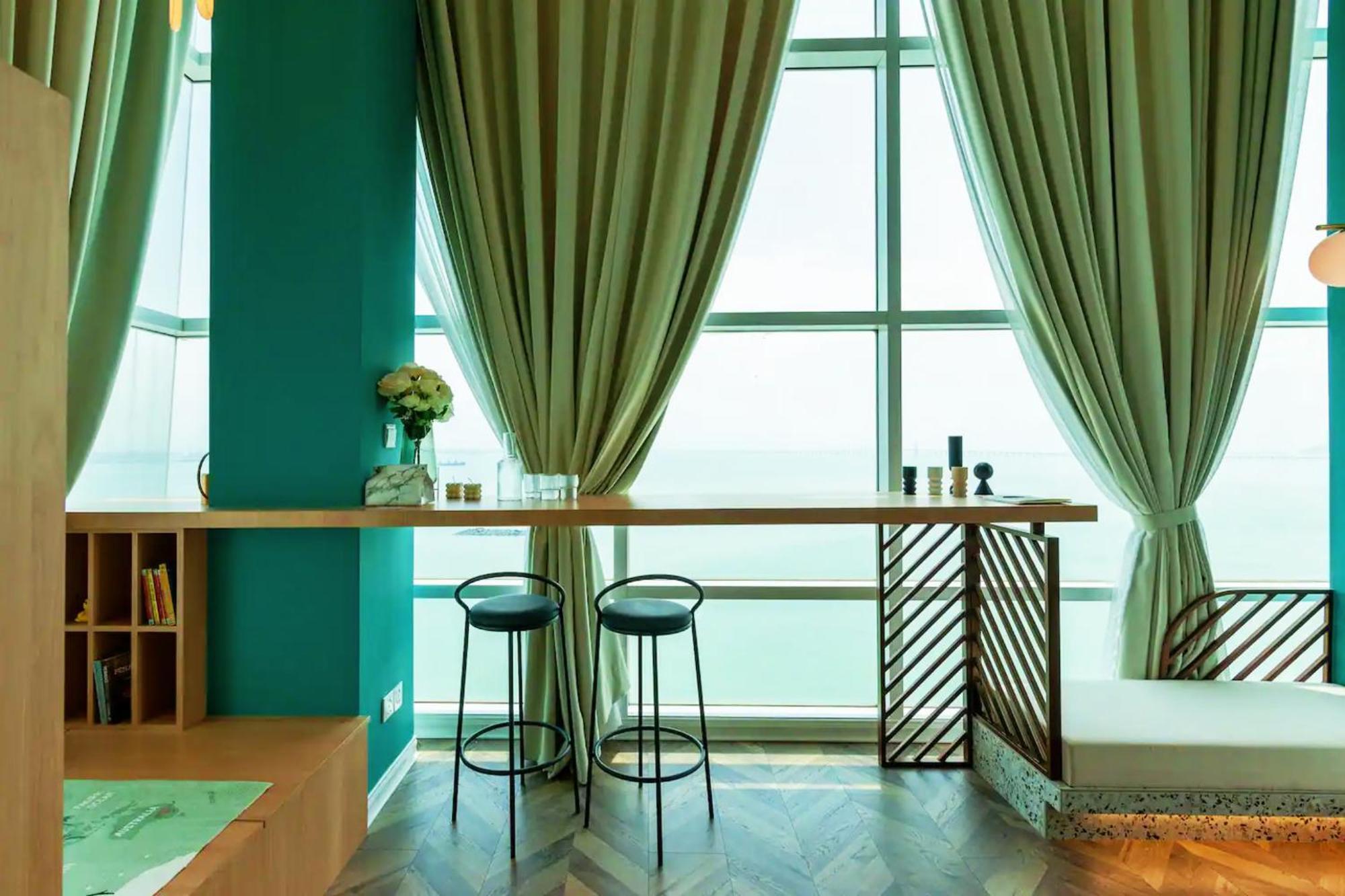 Maritime Seaview Suites Penang George Town Exterior photo
